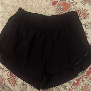 Hotty Hot Low-Rise Lined Short 2.5”